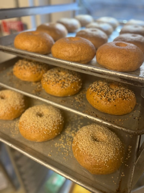 HAND-ROLLED OAT FLAX BAGELS