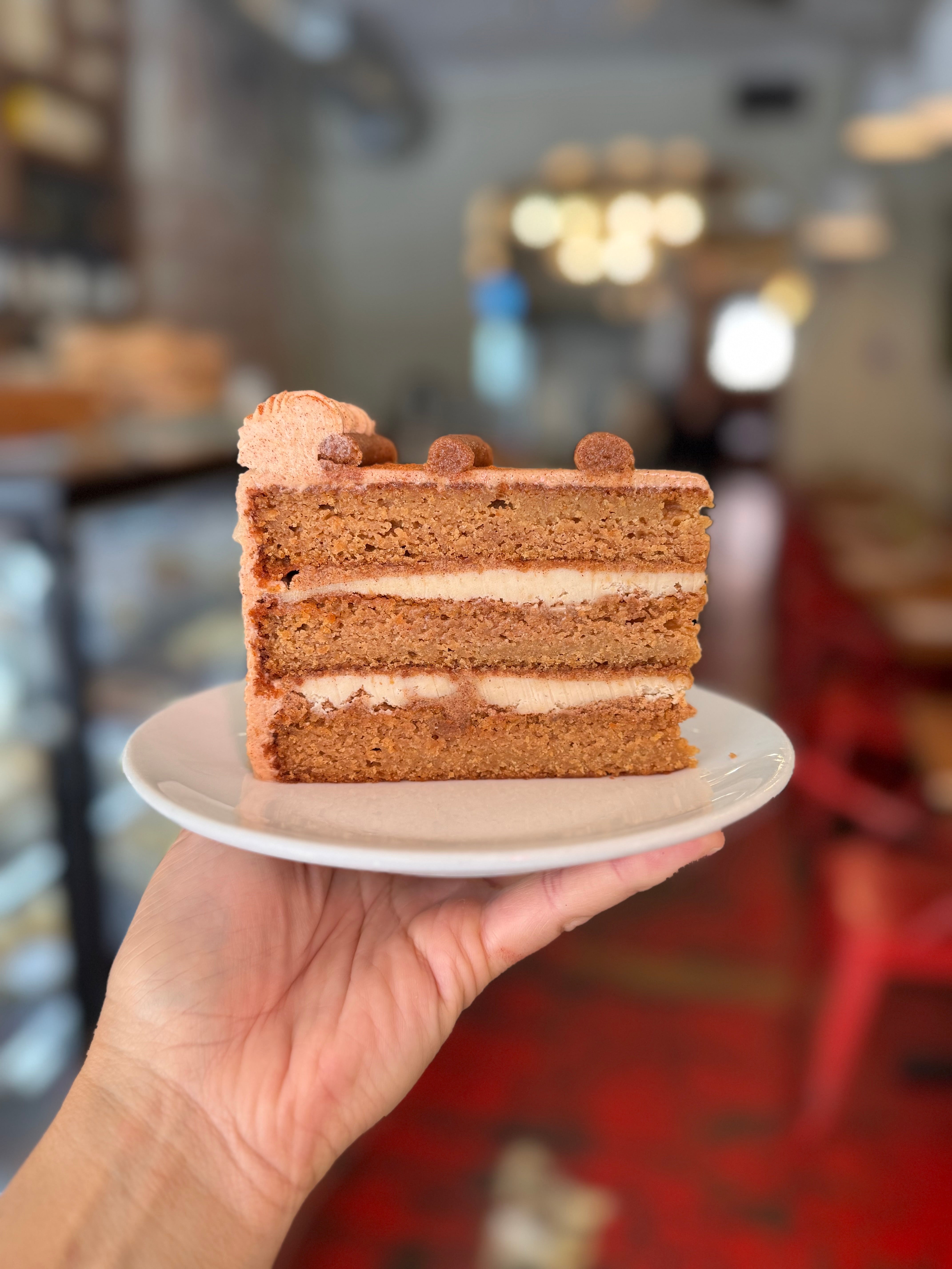 ORGANIC/GLUTEN-FREE/PLANT-RICH -------- CINNAMON ROLL CAKE